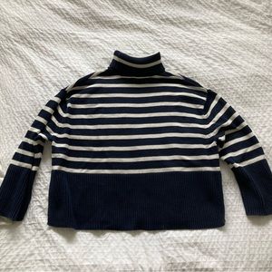 GAP Oversized striped cotton sweater, navy and off-white